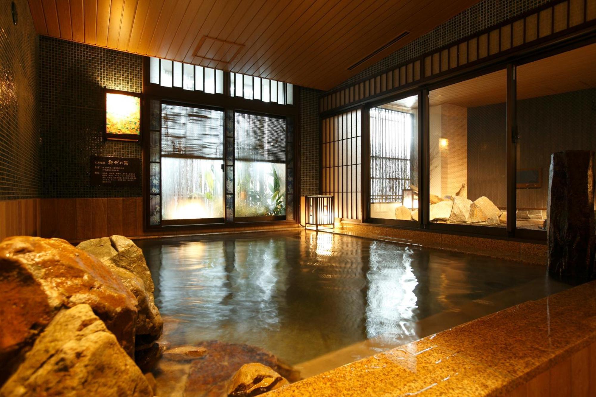 Dormy Inn Premium Wakayama Natural Hot Spring Buitenkant foto